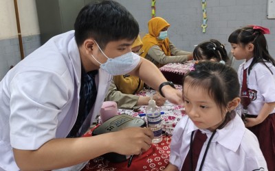 Imunisasi Anak Sekolah di SD Ricci 1